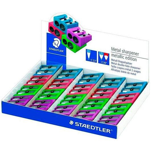 TAILLE-CRAYONS DOUBLE EN MÉTAL STAEDTLER AVEC ASSORTIMENT